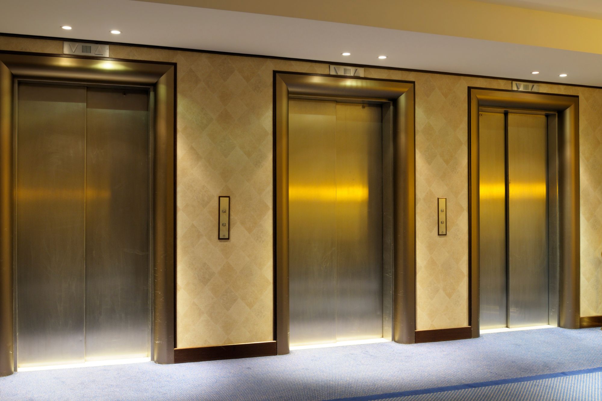 The Different Types of Elevators for Commercial Buildings, Explained